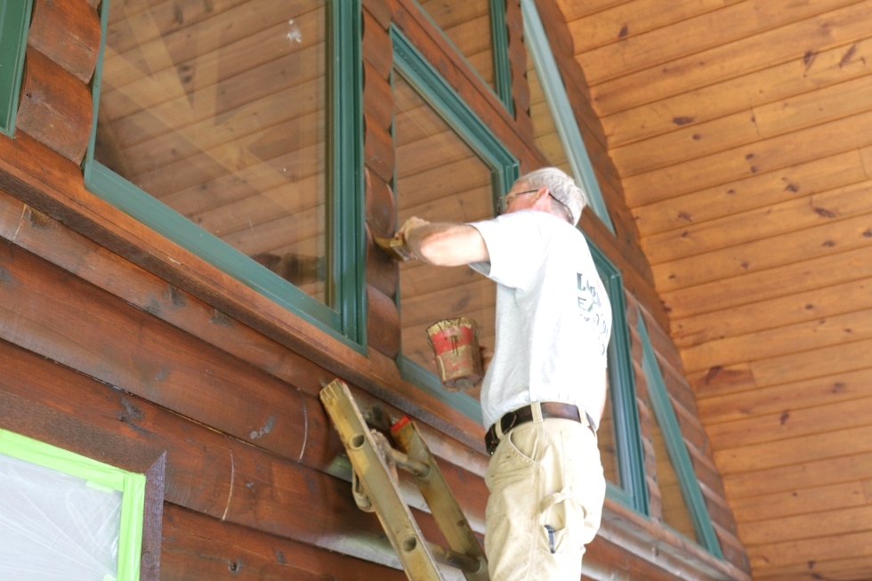 Log Home Chinking and Staining Log Home Repair 