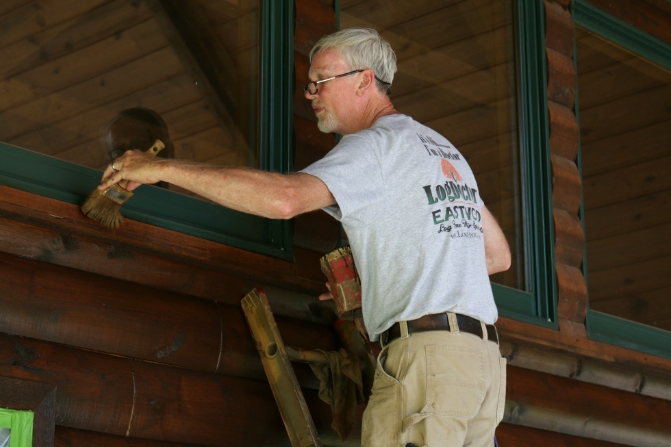 Log Home Chinking and Staining Log Home Repair 