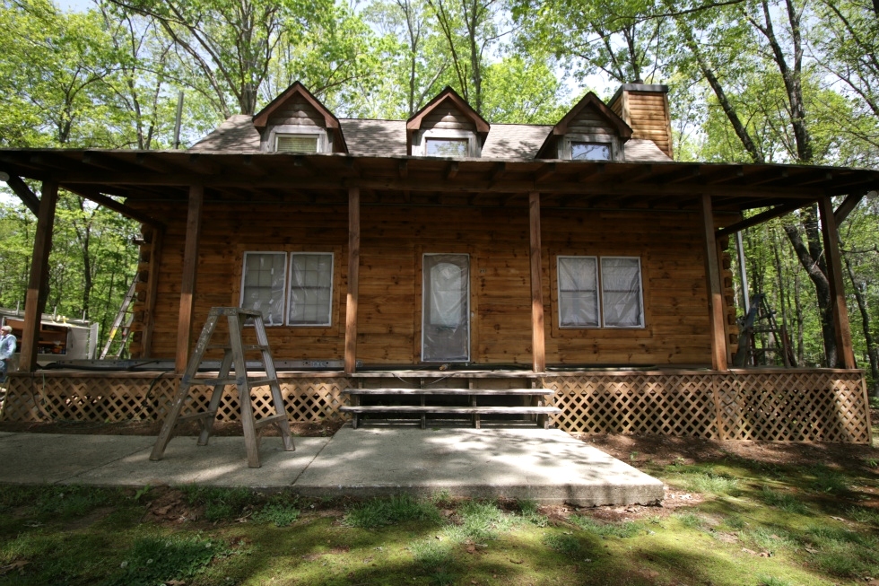 Log Home Restoration | Media Blasting A Log Home Log Home Repair 