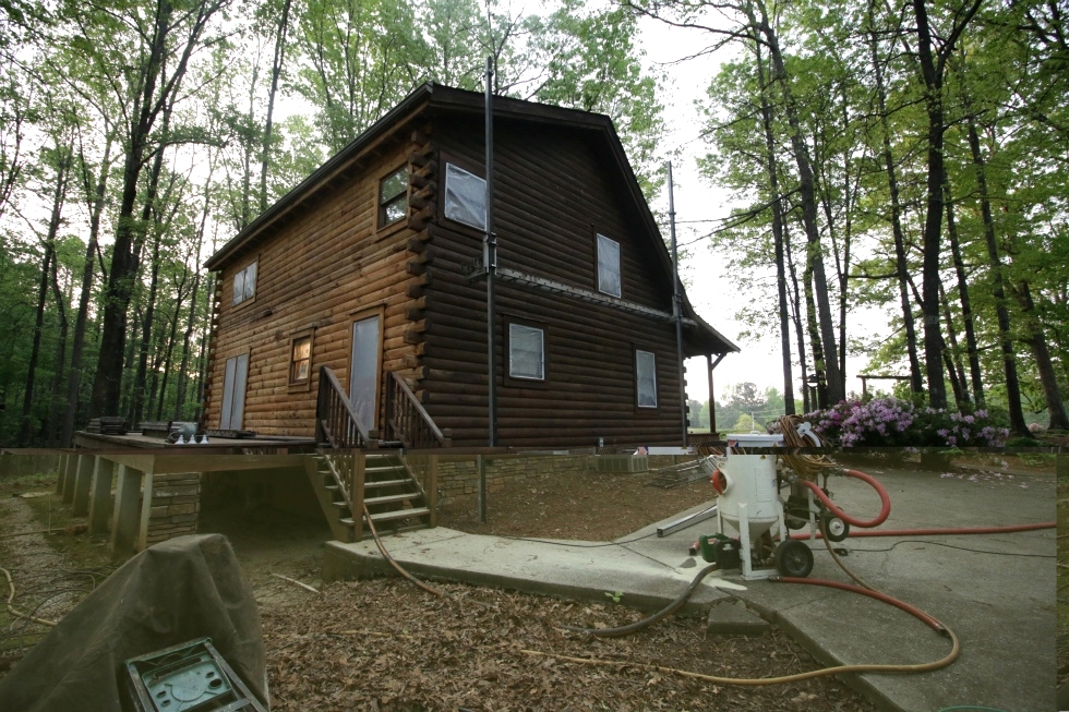 Log Home Restoration | Media Blasting A Log Home Log Home Repair 