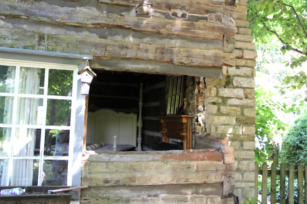 Log Chinking and Log Replacement Log Home Repair 