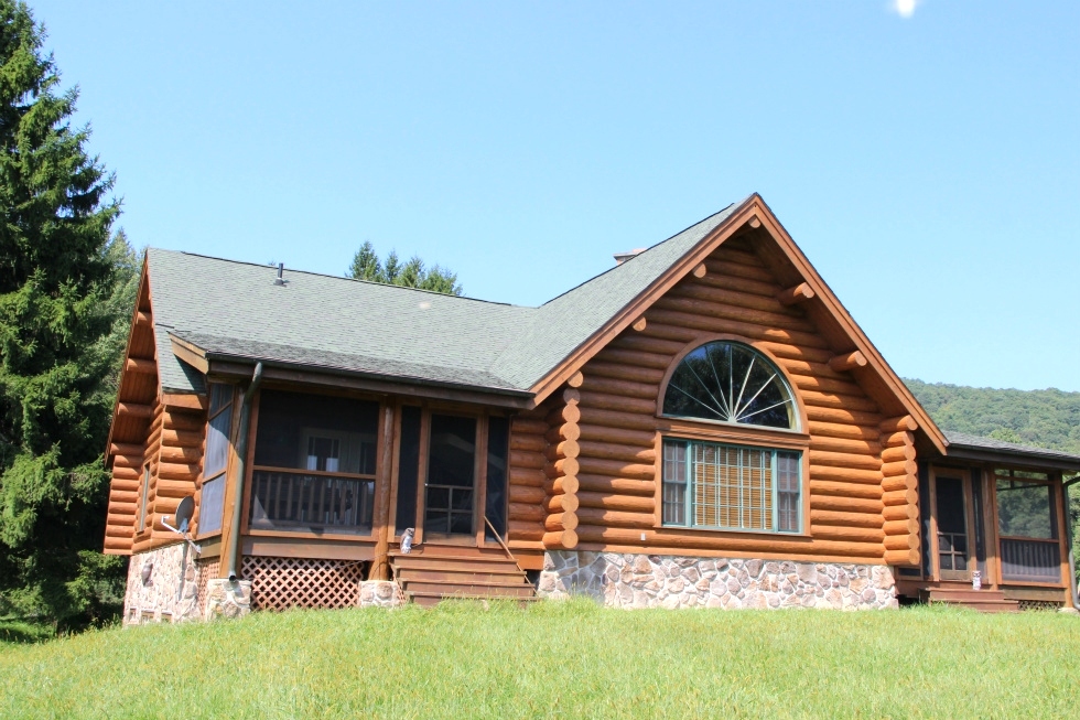 Log Home Caulking and Sealing Log Home Repair 