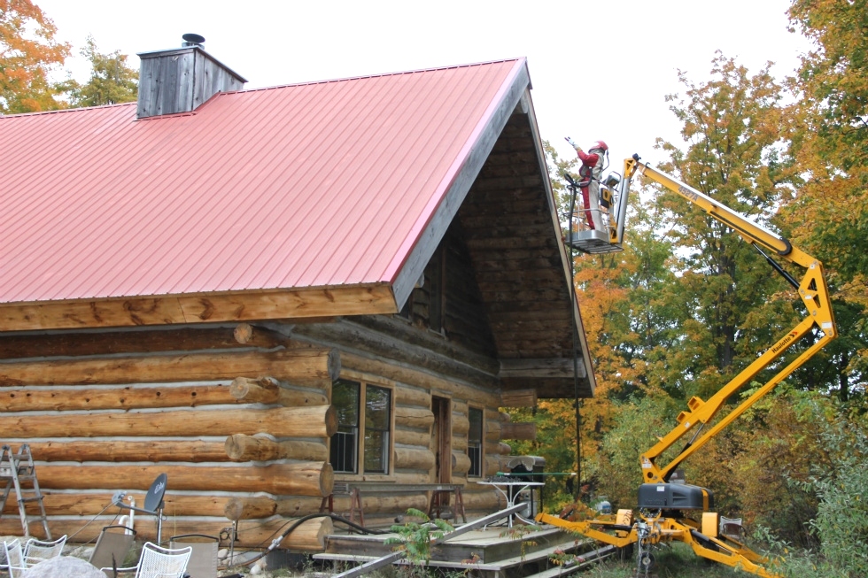 Log Cabin Restoration | Log Cabin Media Blasting by the LogDocotors. Log Home Repair 