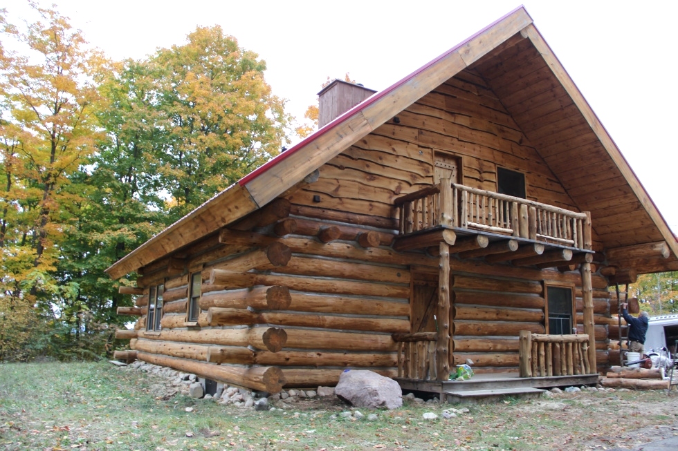 Log Cabin Restoration | Log Cabin Media Blasting by the LogDocotors. Log Home Repair 