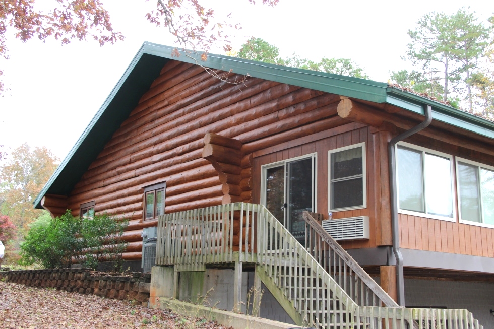 Log Home Sealing and Log home staining Log Home Repair 