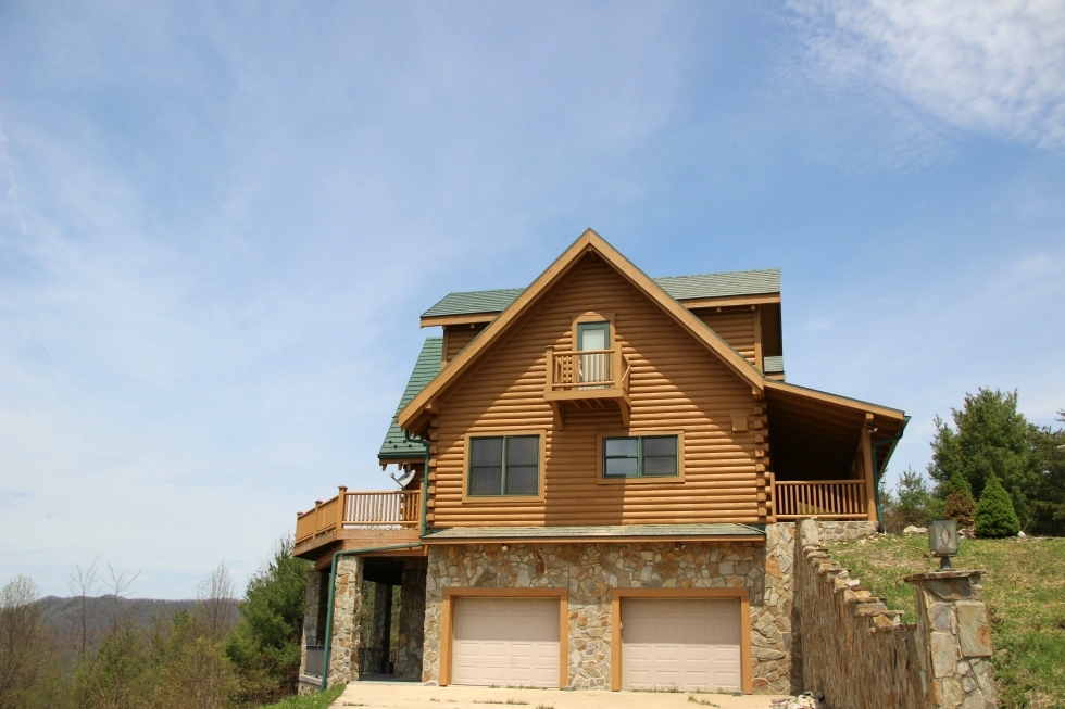 Log Home Caulking And Log Home Sealing Log Home Repair 