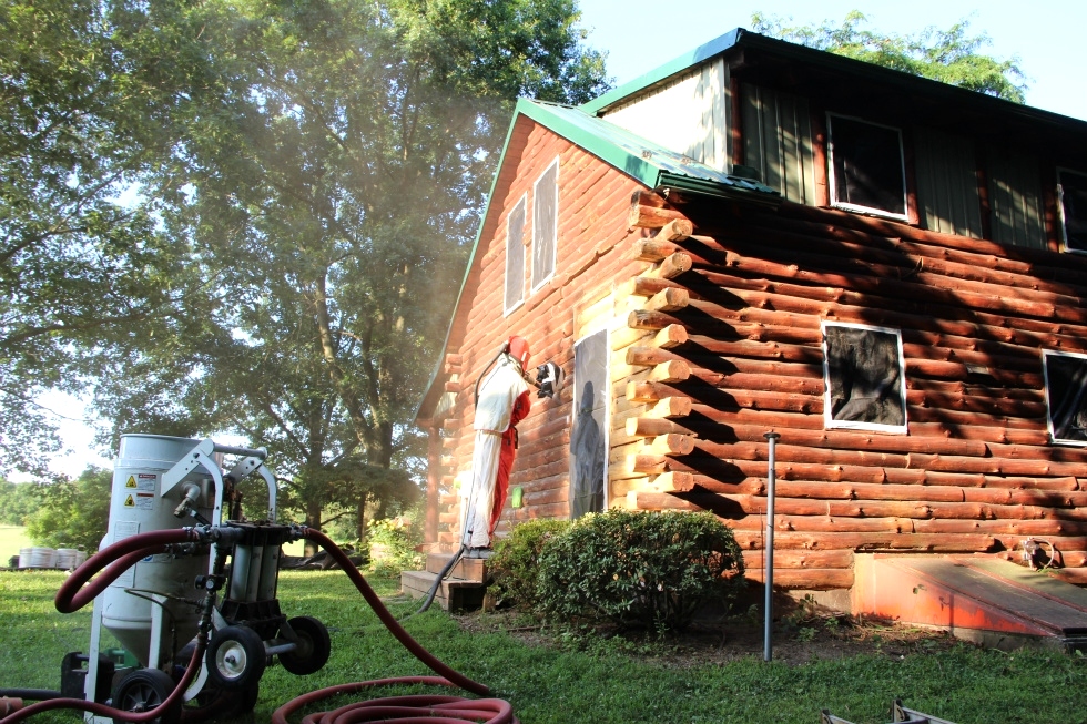 Log Home Restoration | Log Home Media Blasting Log Home Repair 