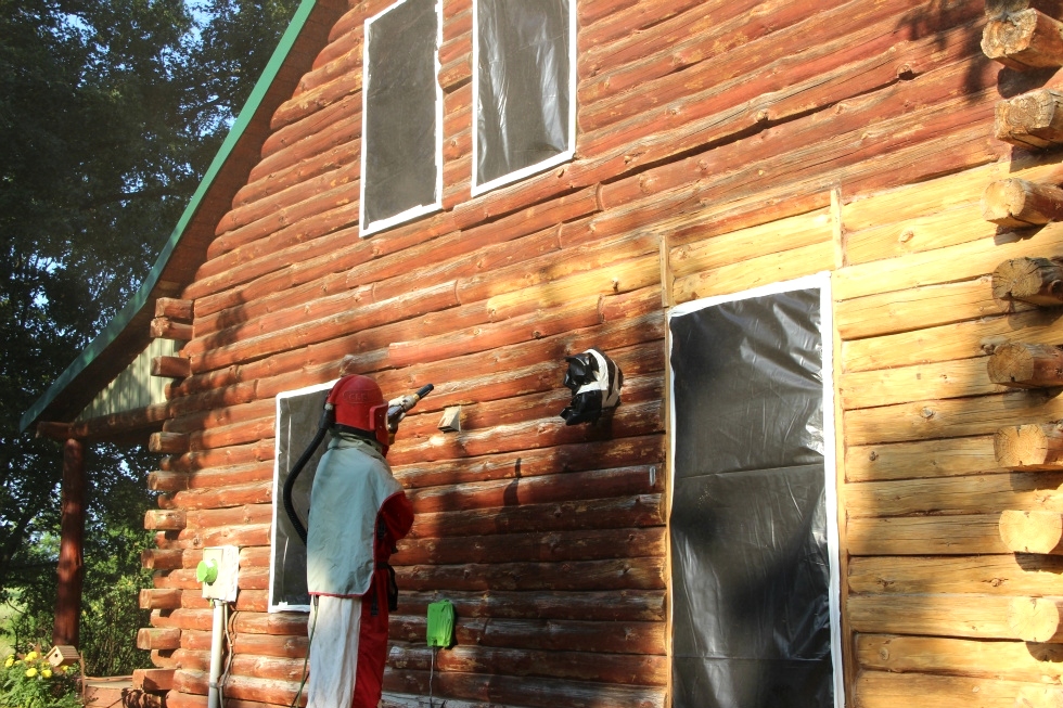 Log Home Restoration | Log Home Media Blasting Log Home Repair 