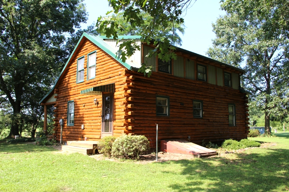 Log Cabin Staining by the LogDoctors Log Home Repair 